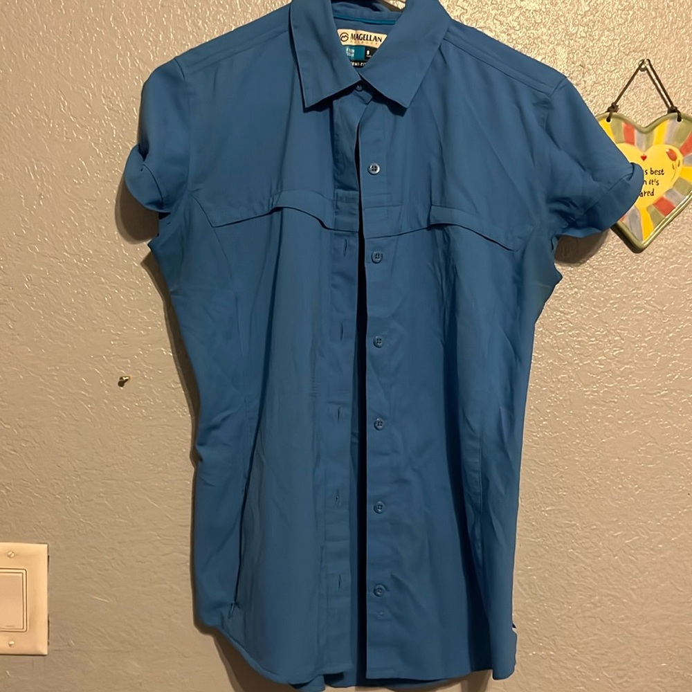 Magellan Fish Gear Top